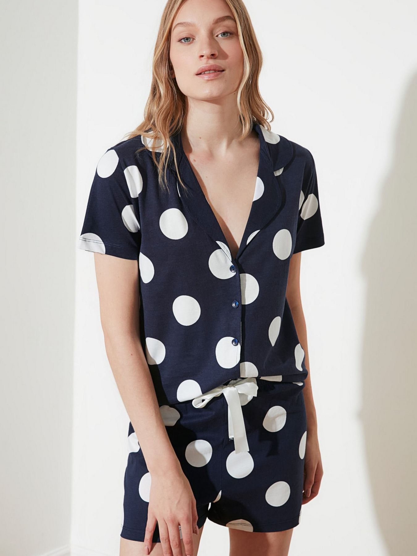 Пижама Trendyol модель THMSS20PT0077/Lacivert Пижама Trendyol модель THMSS20PT0077/Lacivert Фото