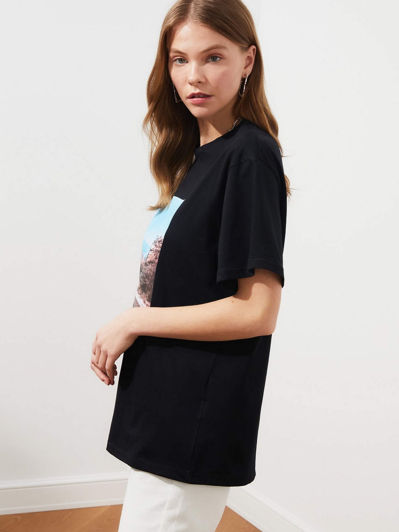 Футболки і поло Trendyol модель TWOSS21TS1108/Siyah Фото