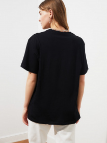 Футболки і поло Trendyol модель TWOSS21TS1108/Siyah Фото