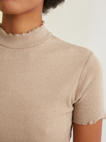 Топ Trendyol модель TWOSS21BZ1182/Tas Фото