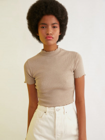 Топ Trendyol модель TWOSS21BZ1182/Tas Фото