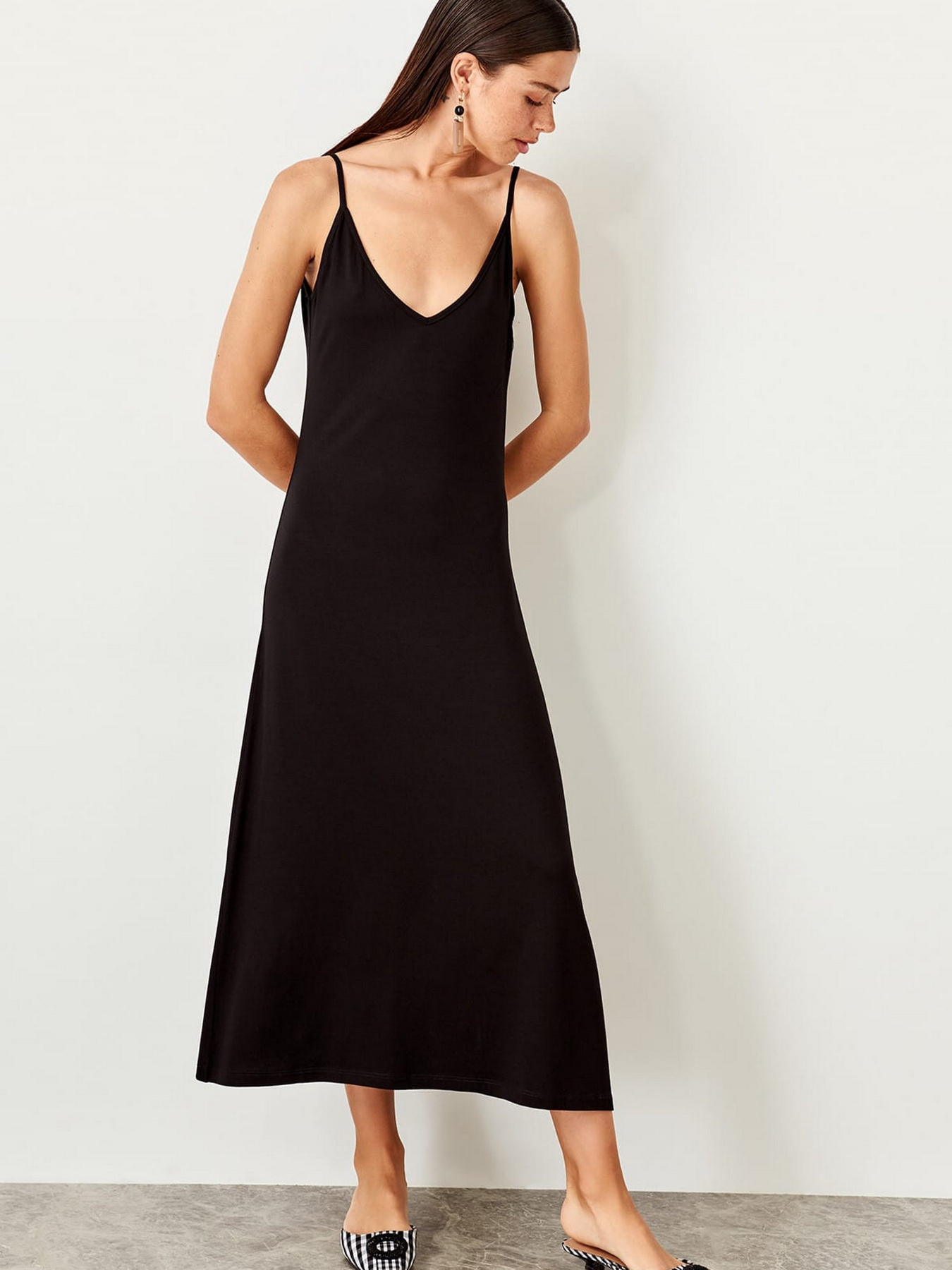 Платья Trendyol модель TWOSS19VG0313/Siyah Фото