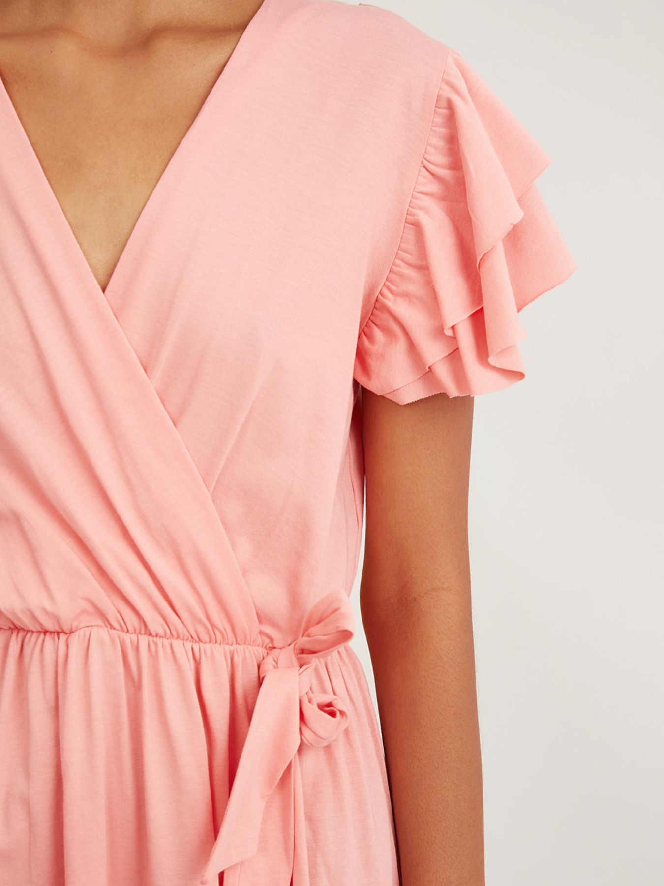 Платья Trendyol модель TWOSS21EL1738/Pudra Фото