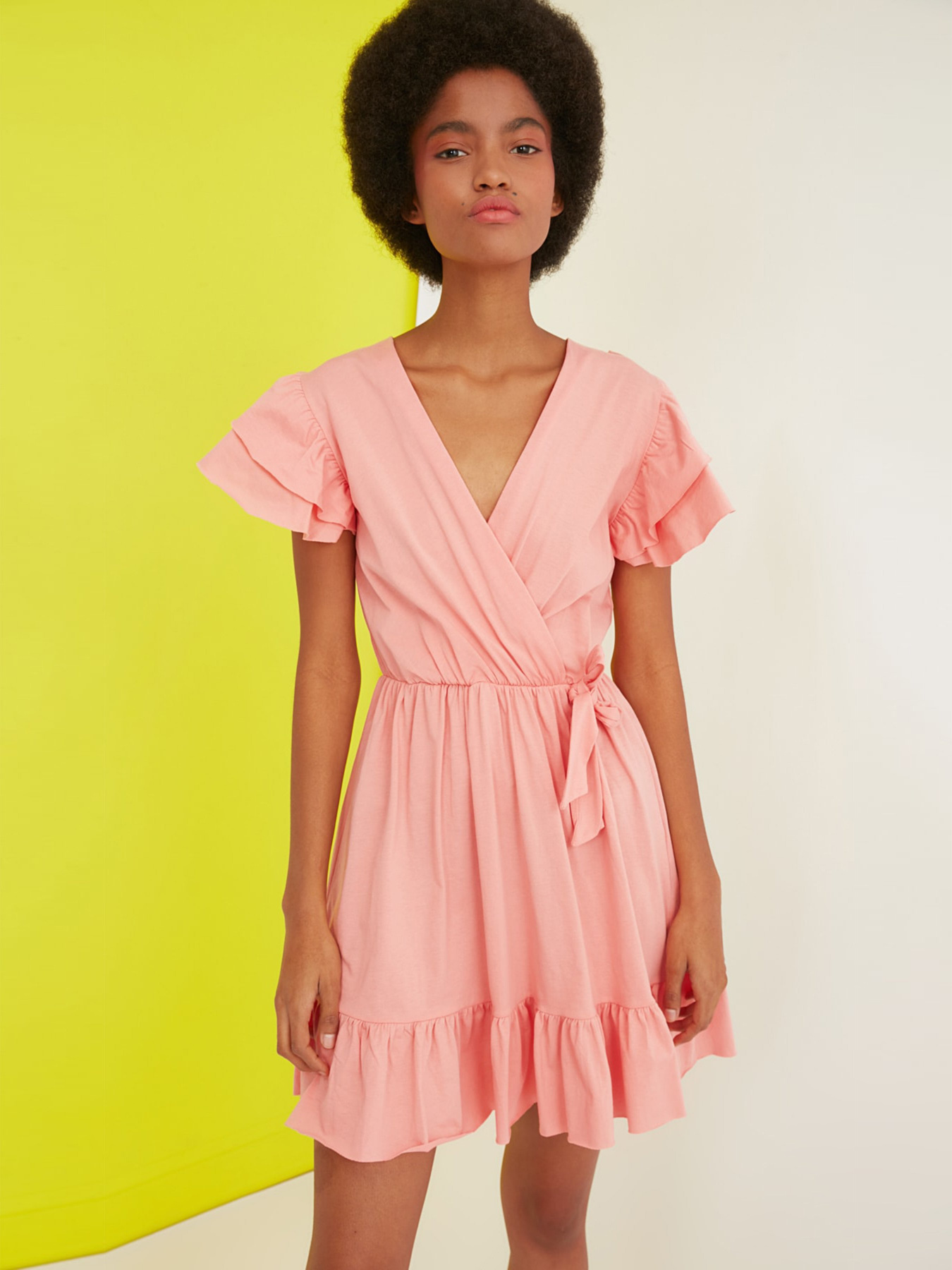 Платья Trendyol модель TWOSS21EL1738/Pudra Фото