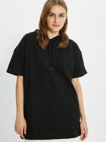 Футболка Trendyol модель TCTAW22TW0022/Siyah Фото