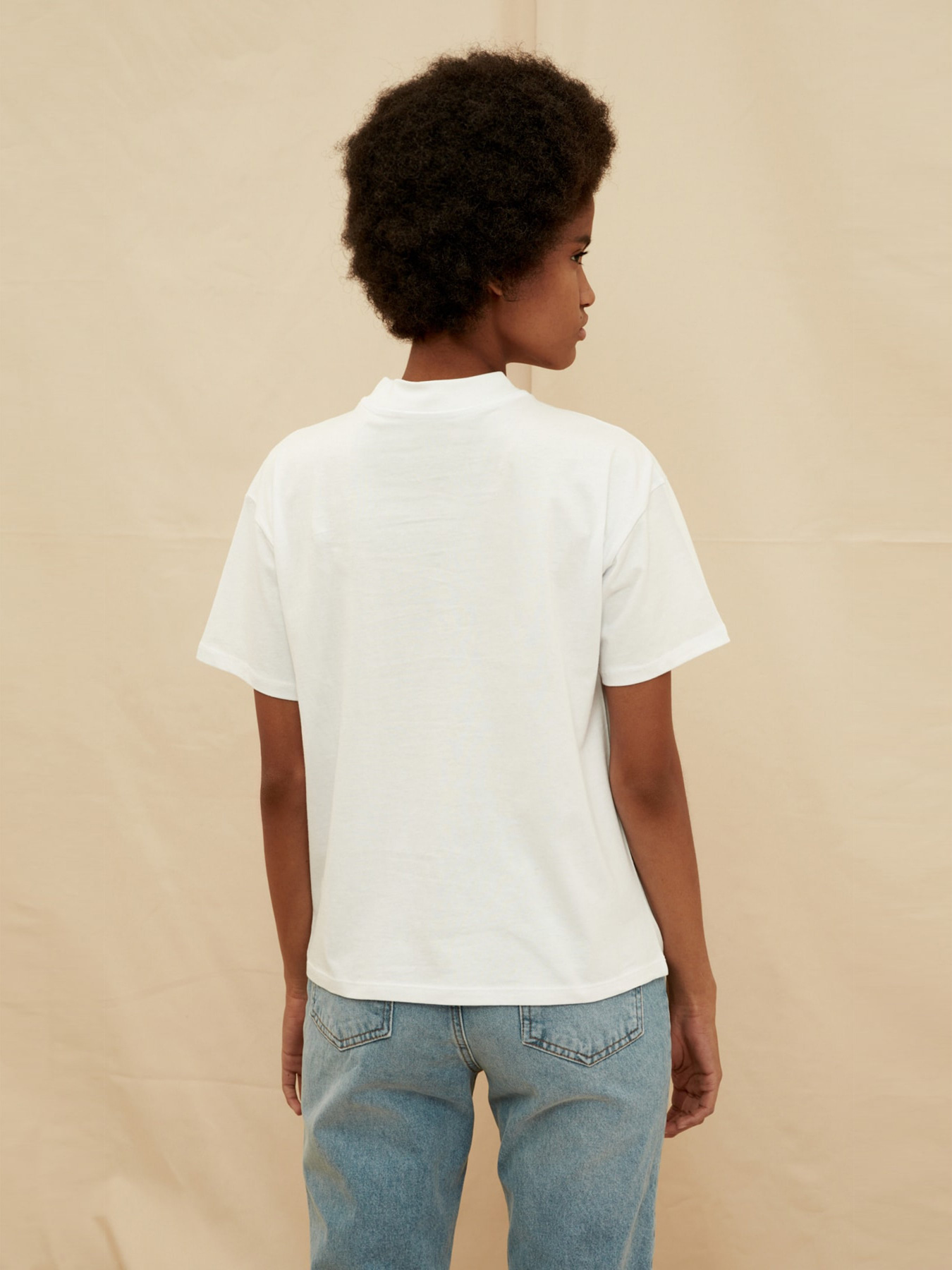 Футболки и поло Trendyol модель TWOSS21TS1415/Beyaz Футболки и поло Trendyol модель TWOSS21TS1415/Beyaz Фото