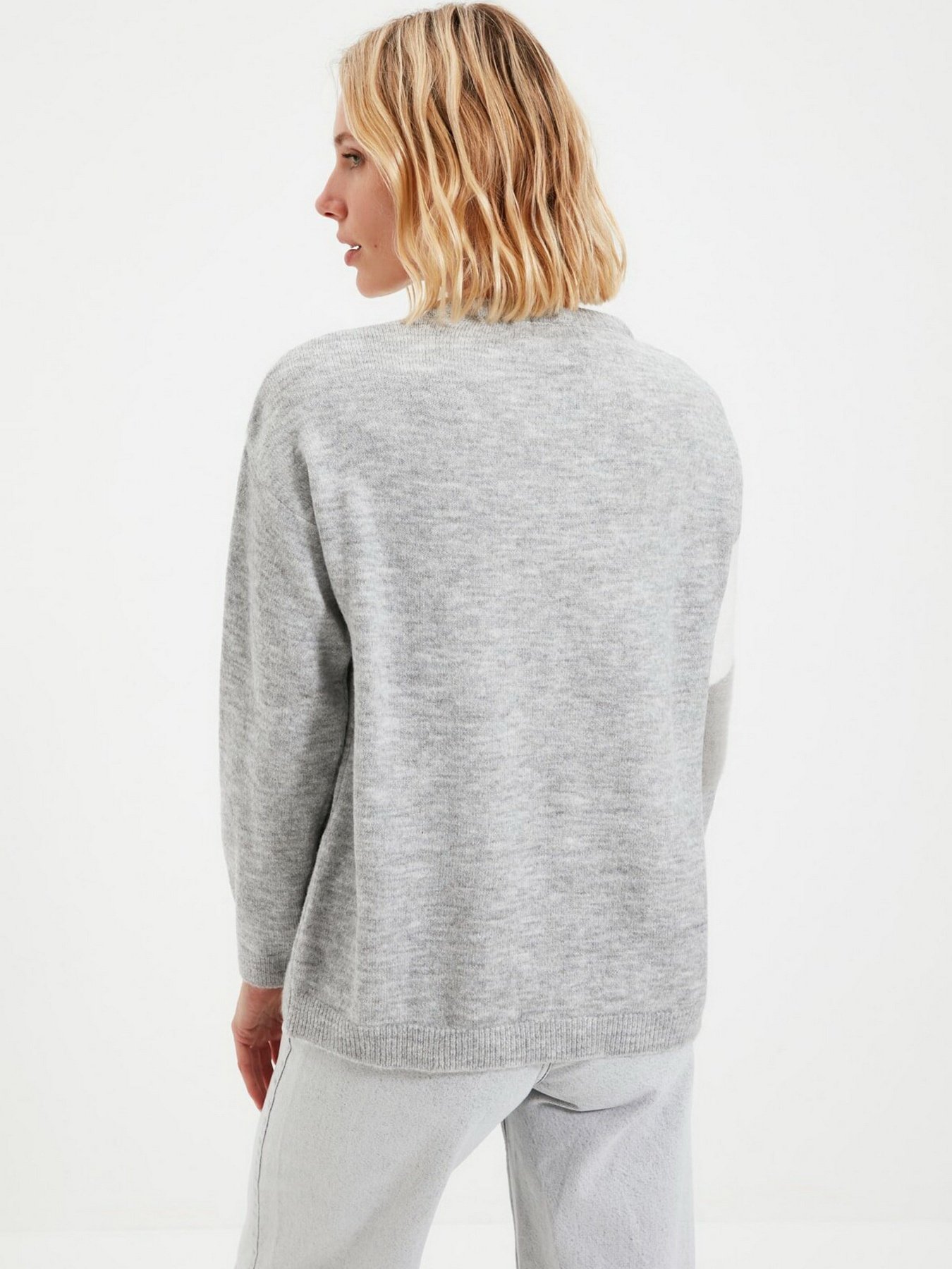 Джемпер Trendyol модель TWOAW20KZ0082/Gri Фото