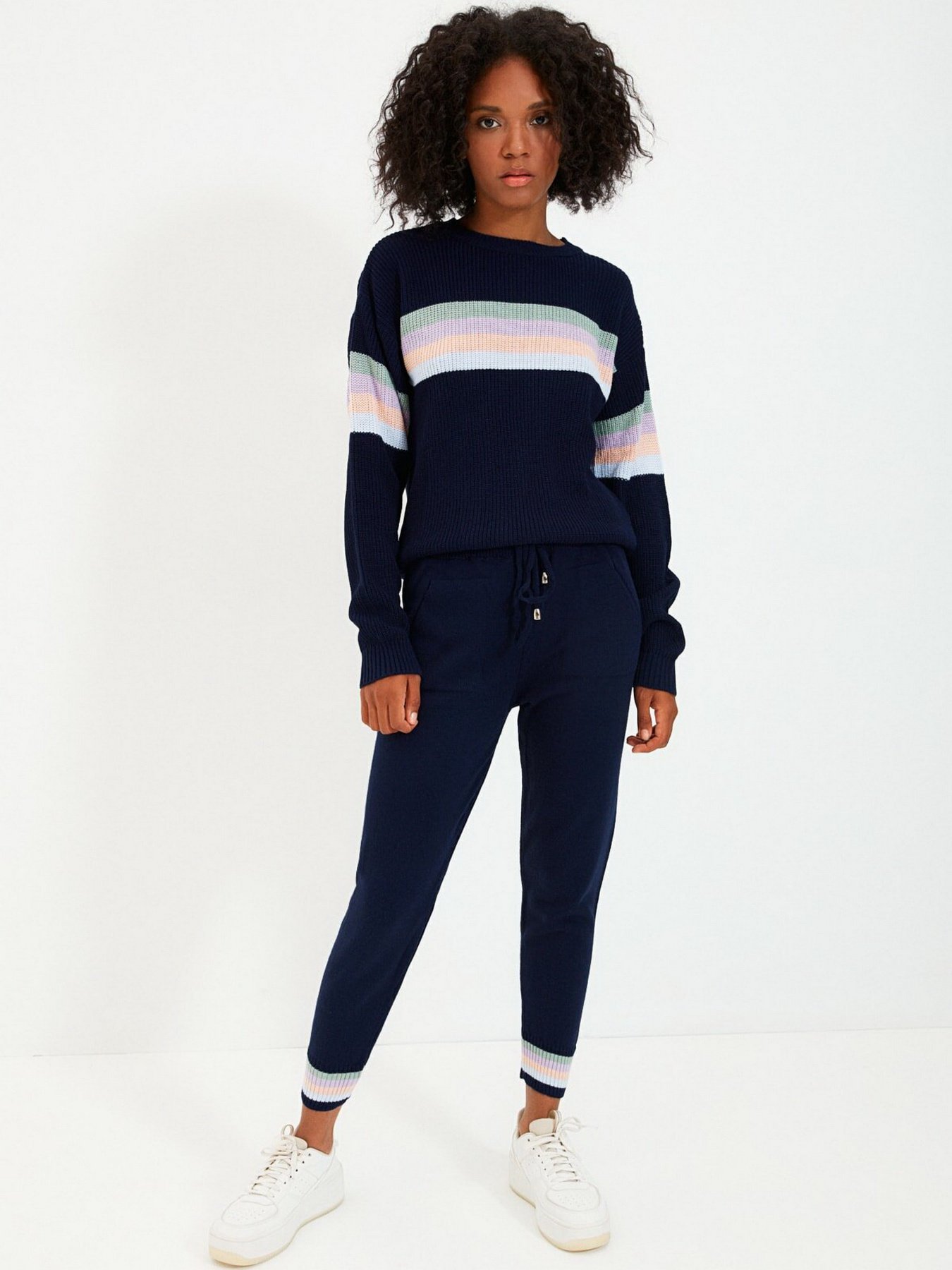 Костюмы Trendyol модель TWOAW21AU0041/Lacivert Костюмы Trendyol модель TWOAW21AU0041/Lacivert Фото