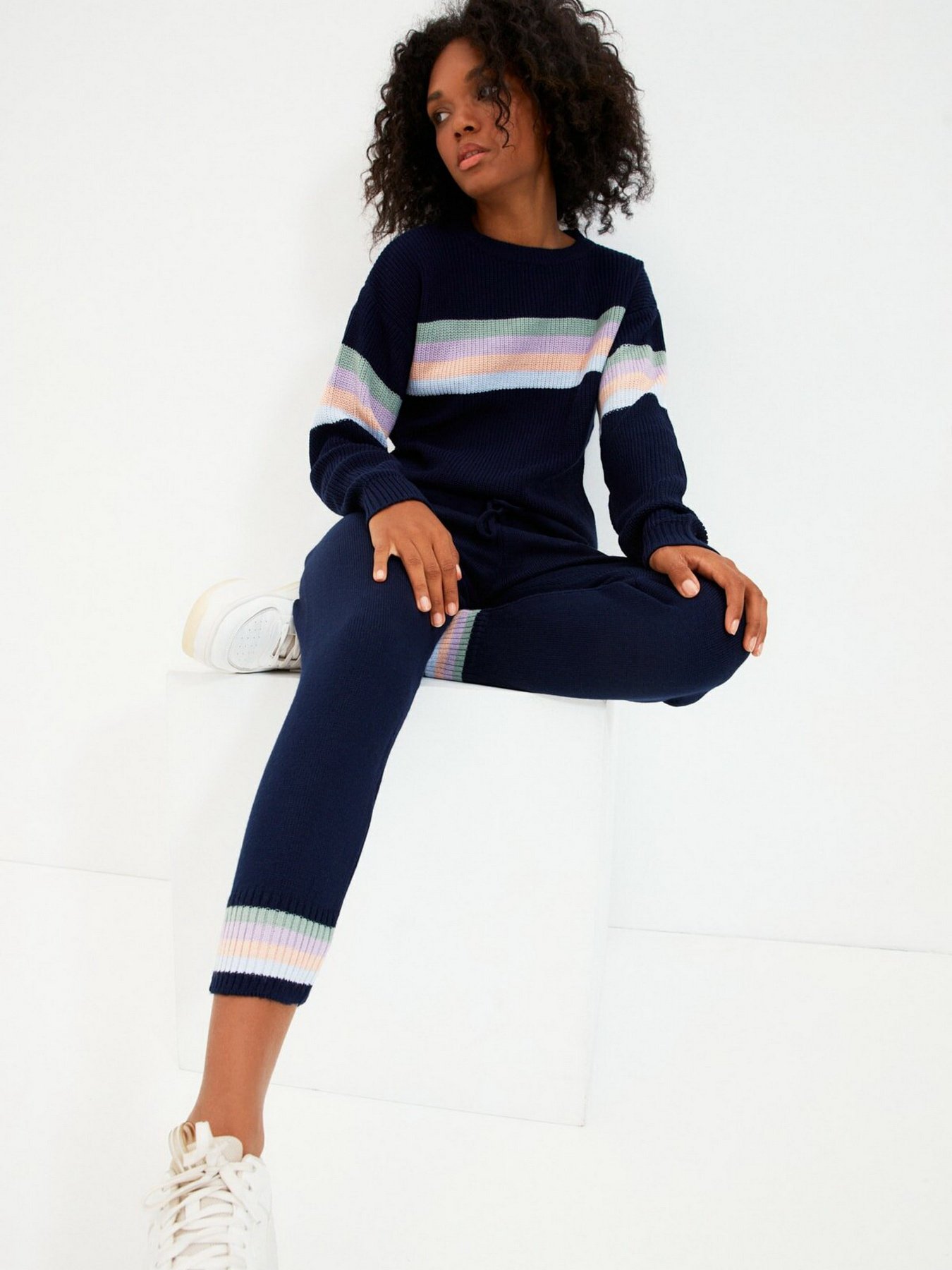 Костюмы Trendyol модель TWOAW21AU0041/Lacivert Костюмы Trendyol модель TWOAW21AU0041/Lacivert Фото