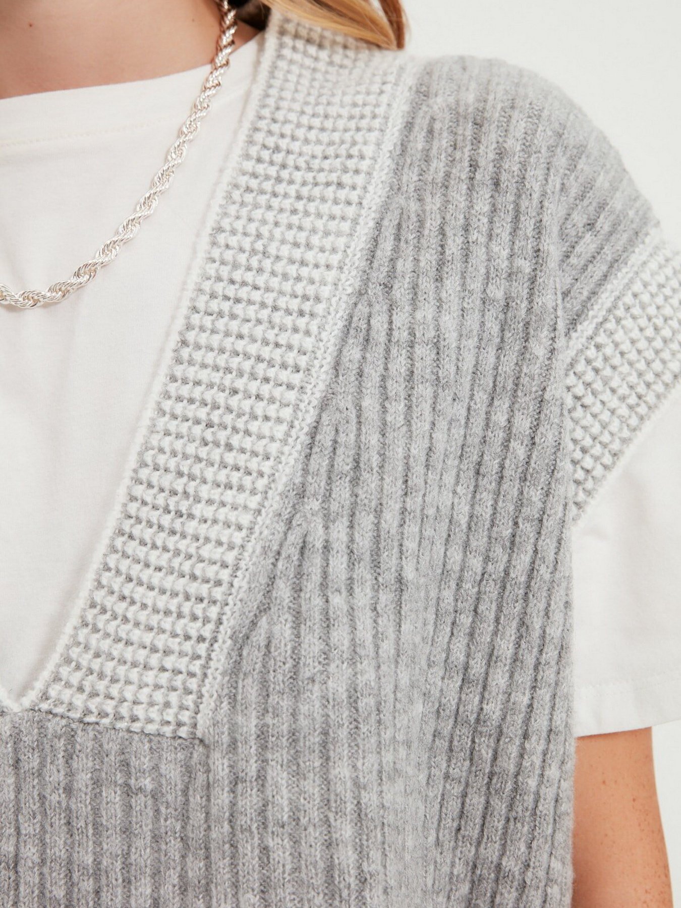 Жилет Trendyol модель TWOAW21BZ0014/Gri Фото