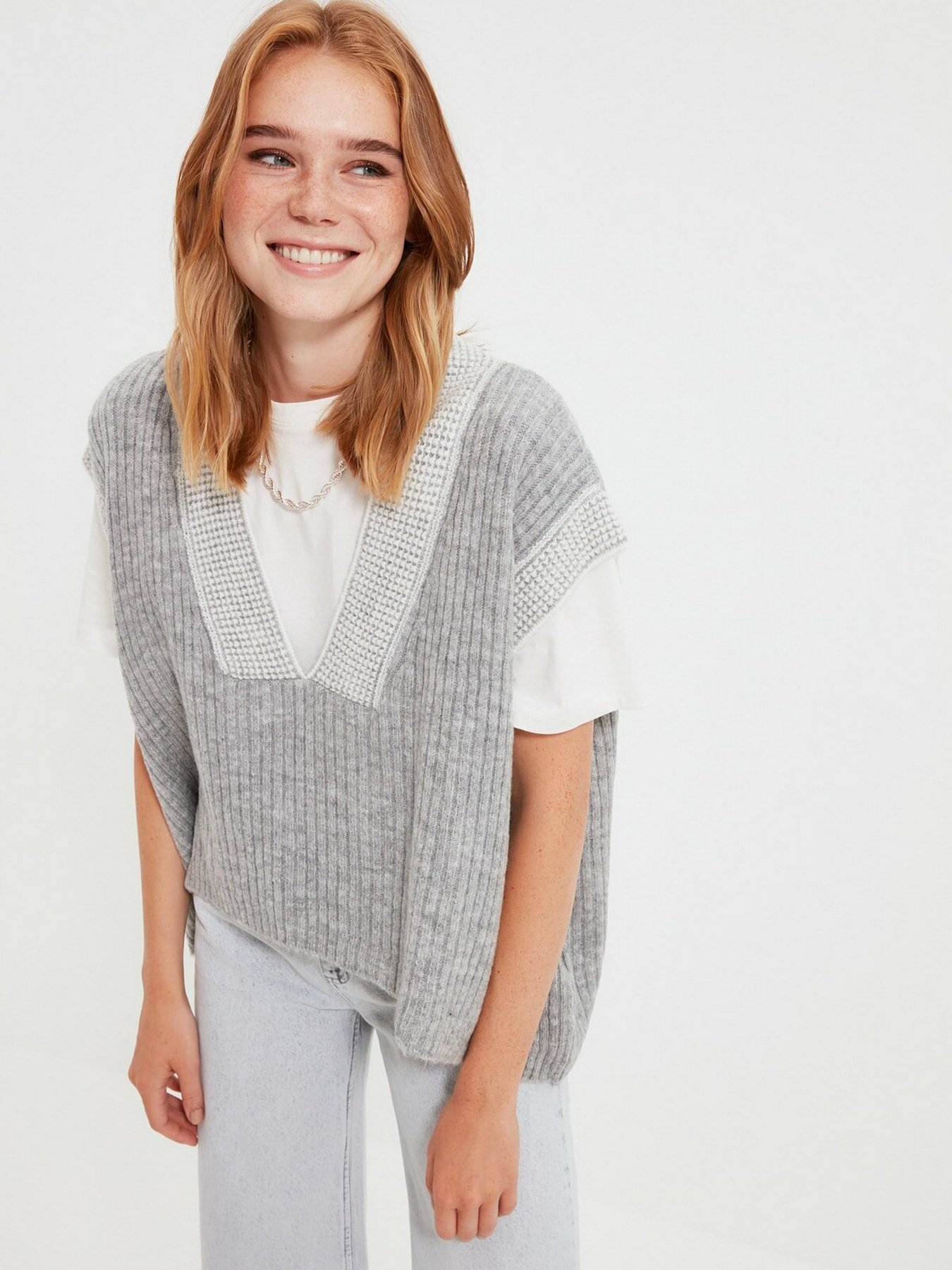 Жилет Trendyol модель TWOAW21BZ0014/Gri Фото