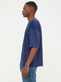 Футболка Trendyol модель TMNSS21TS0811/Lacivert Фото