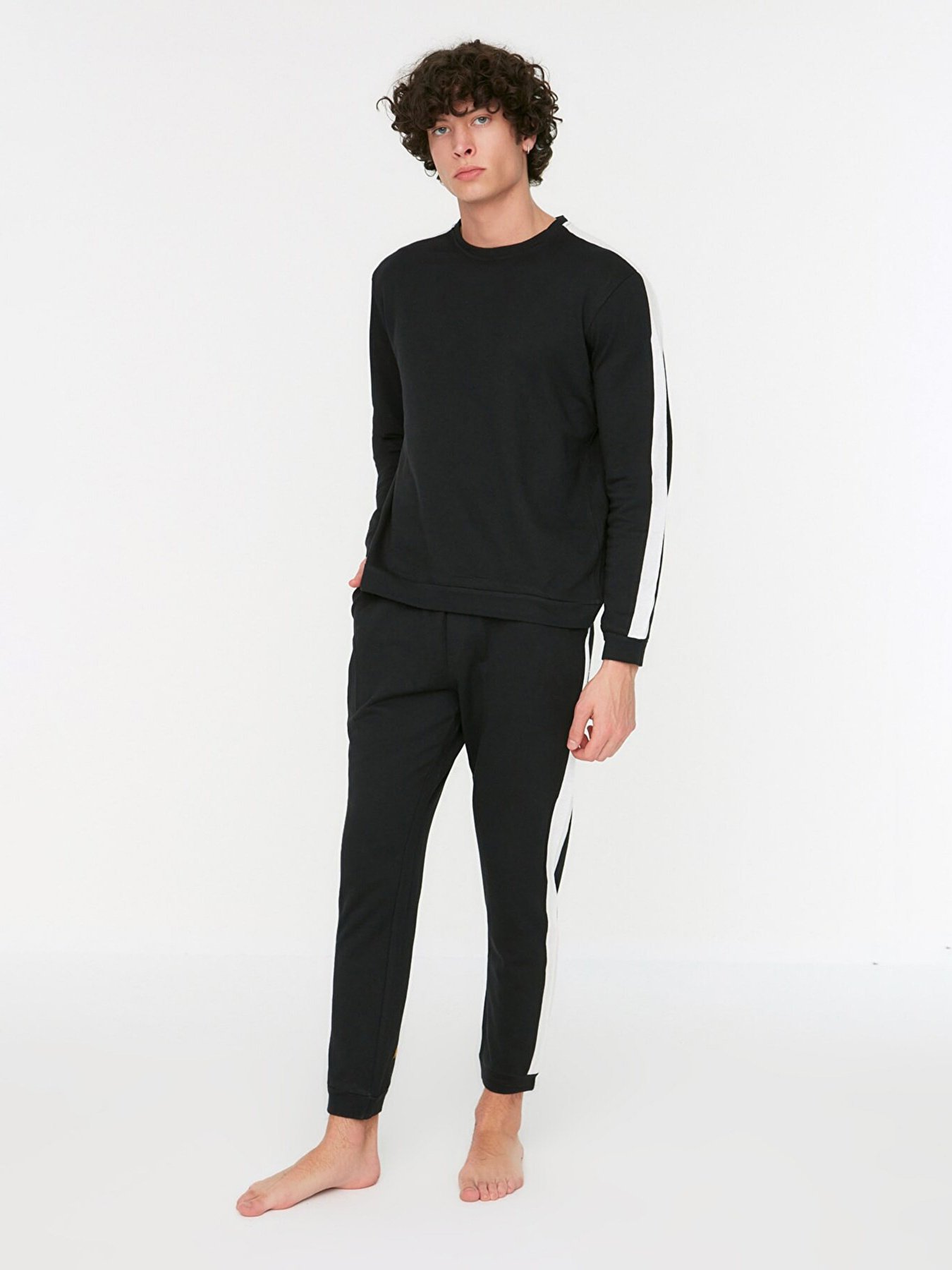 Пижама Trendyol модель THMAW21PT0368/Siyah Фото