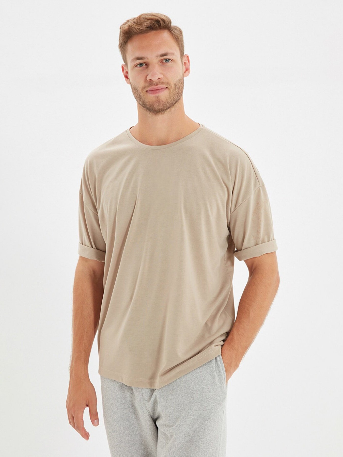 Футболка Trendyol модель TMNSS21TS0811/Tas Фото