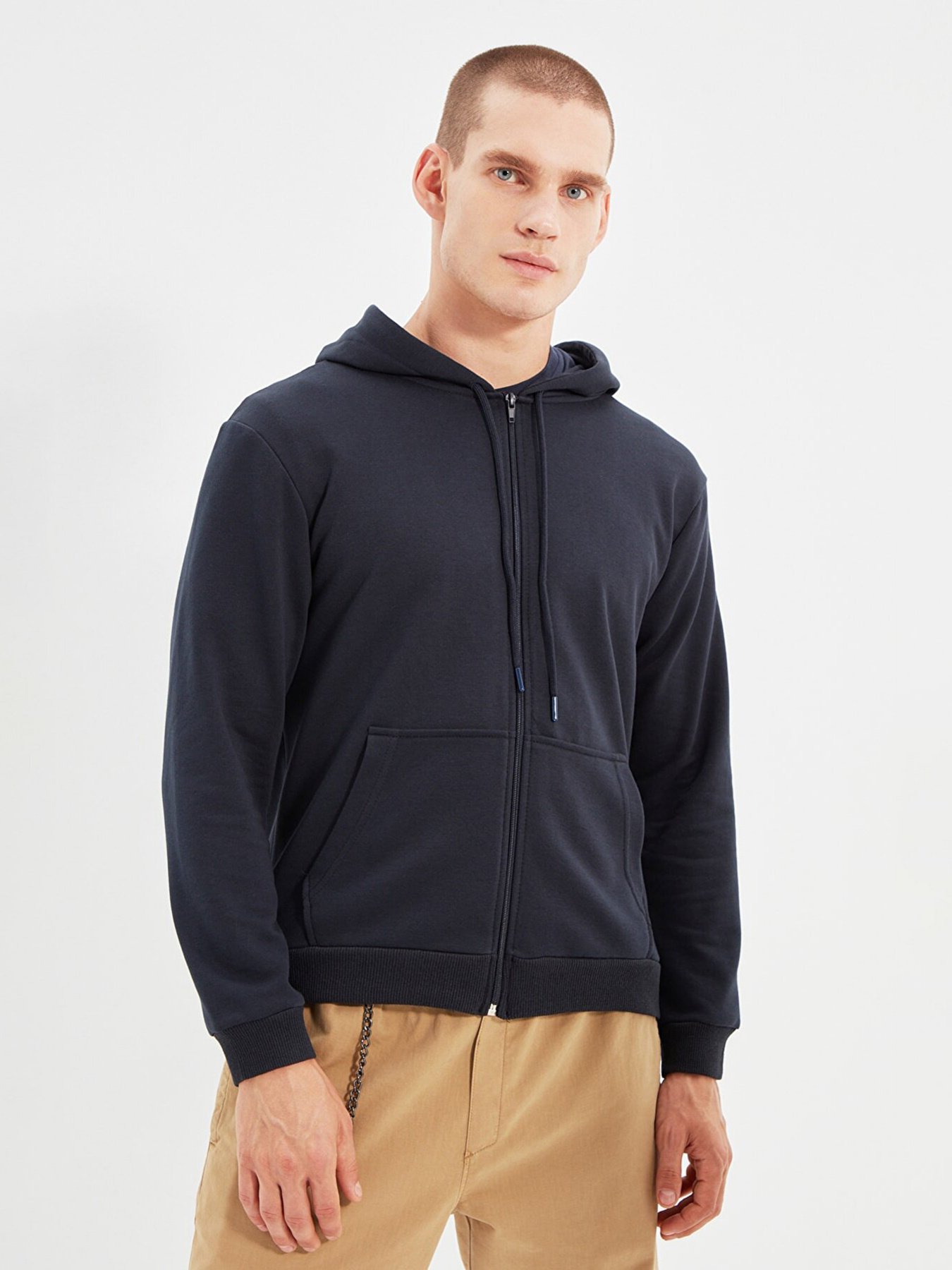 Спортивная кофта Trendyol модель TMNAW20SW0262/Lacivert Фото