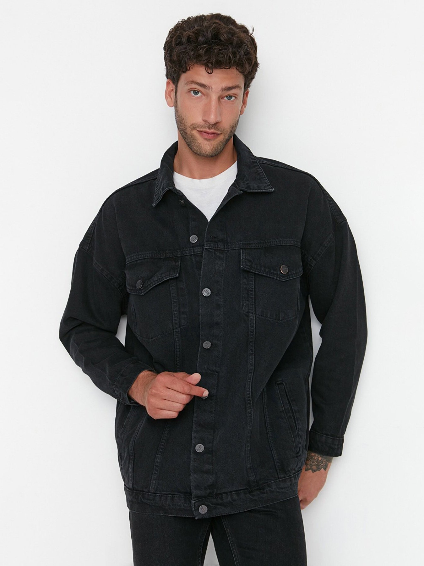 Джинсовая куртка Trendyol модель TMNAW22GO0523/Antrasit Фото