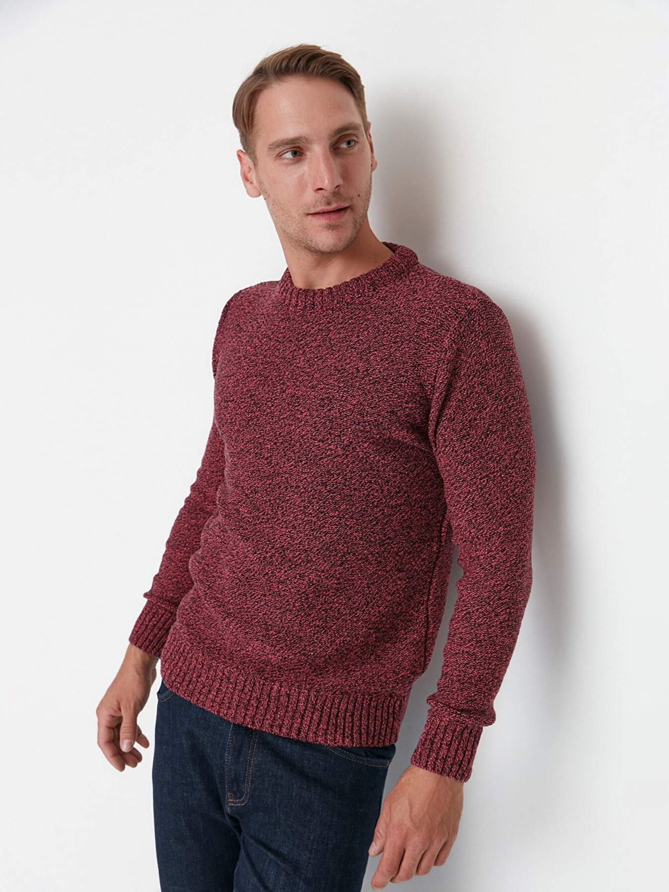 Джемпер Trendyol модель TMNAW22KZ0401/Gul Kurusu Джемпер Trendyol модель TMNAW22KZ0401/Gul Kurusu Фото