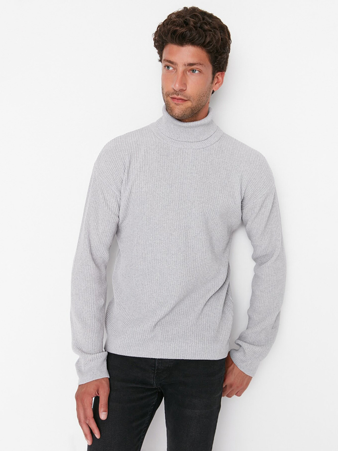 Свитер Trendyol модель TMNAW22KZ1289/Gri Фото