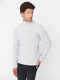 Свитер Trendyol модель TMNAW22KZ1289/Gri Свитер Trendyol модель TMNAW22KZ1289/Gri Фото