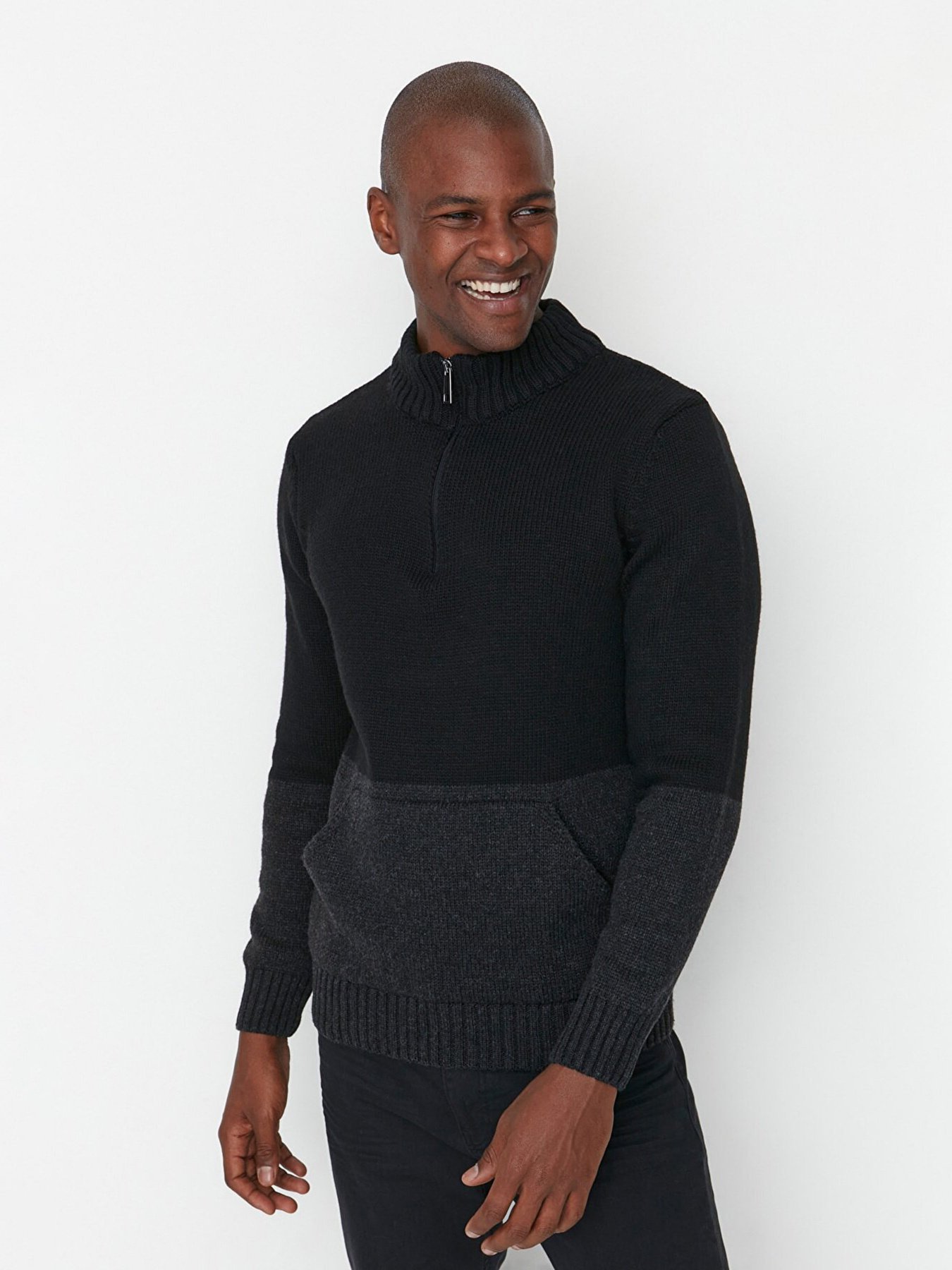 Кофта Trendyol модель TMNAW22KZ2154/Siyah Фото