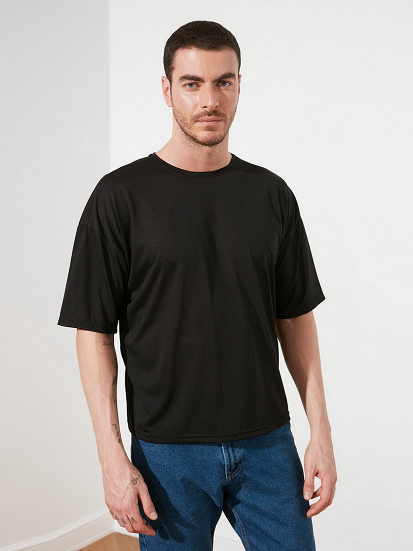 Набор футболок Trendyol модель TMNSS21TS1091/Siyah-Beyaz Фото