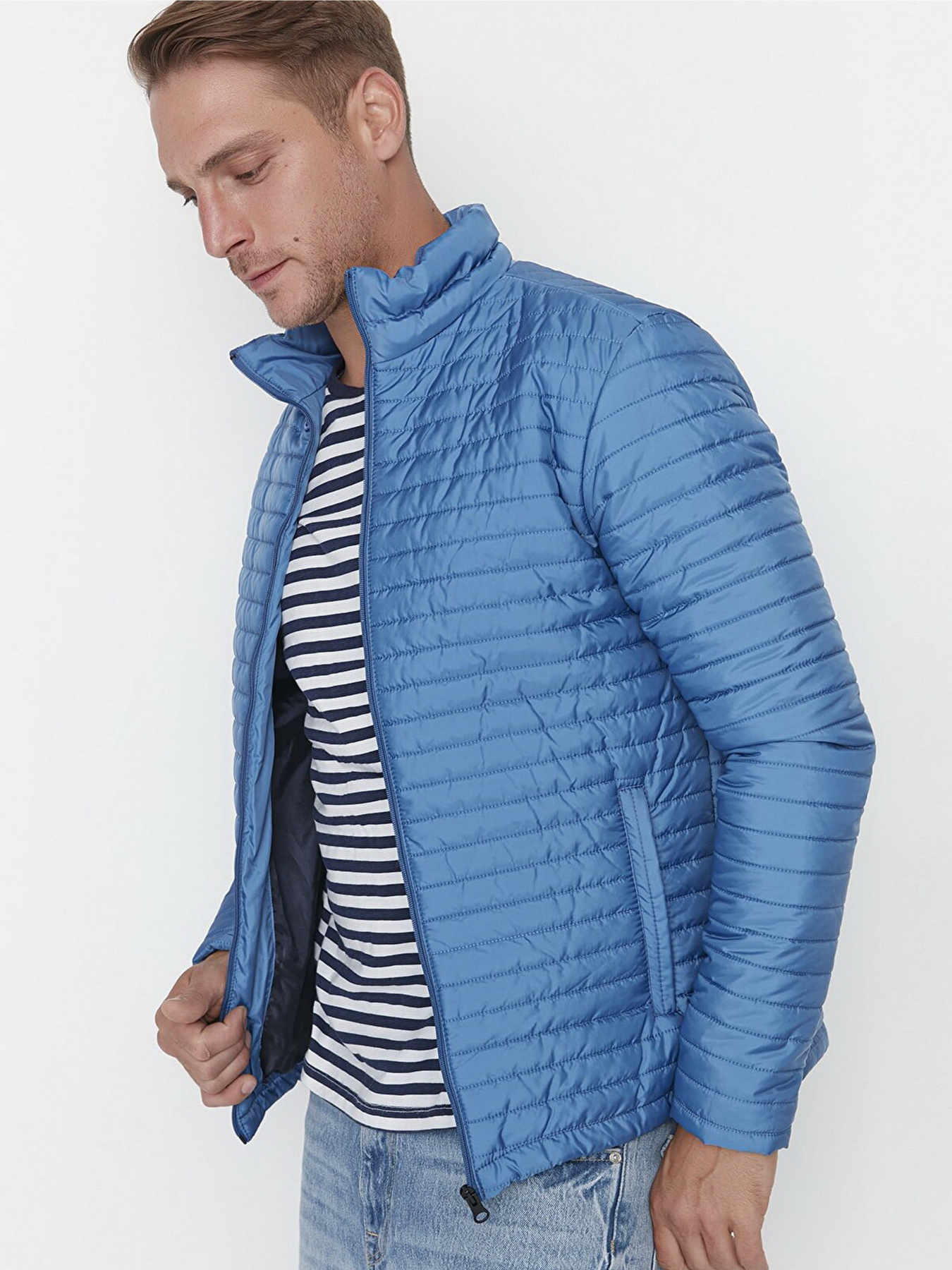 Демісезонна куртка Trendyol модель TMNAW23MO00014/Indigo Фото