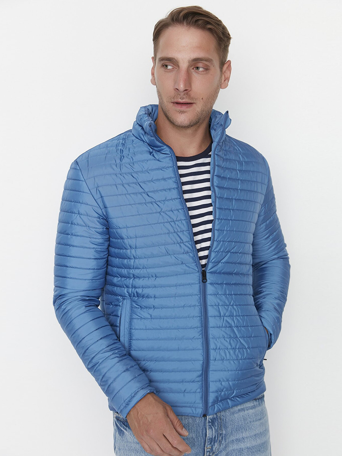 Демісезонна куртка Trendyol модель TMNAW23MO00014/Indigo Фото