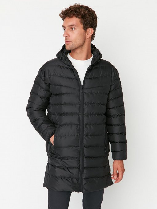 Зимняя куртка Trendyol модель TMNAW23MO00064/Siyah Фото