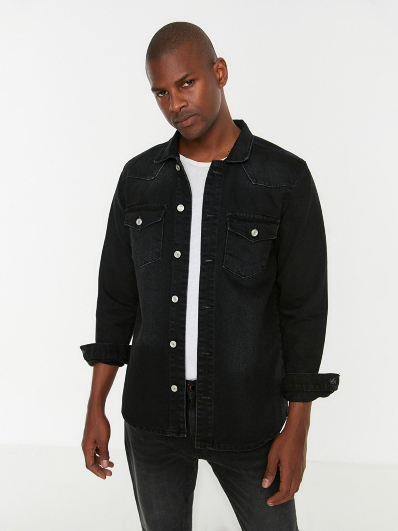 Рубашка Trendyol модель TMNSS21CE0273/Siyah Фото