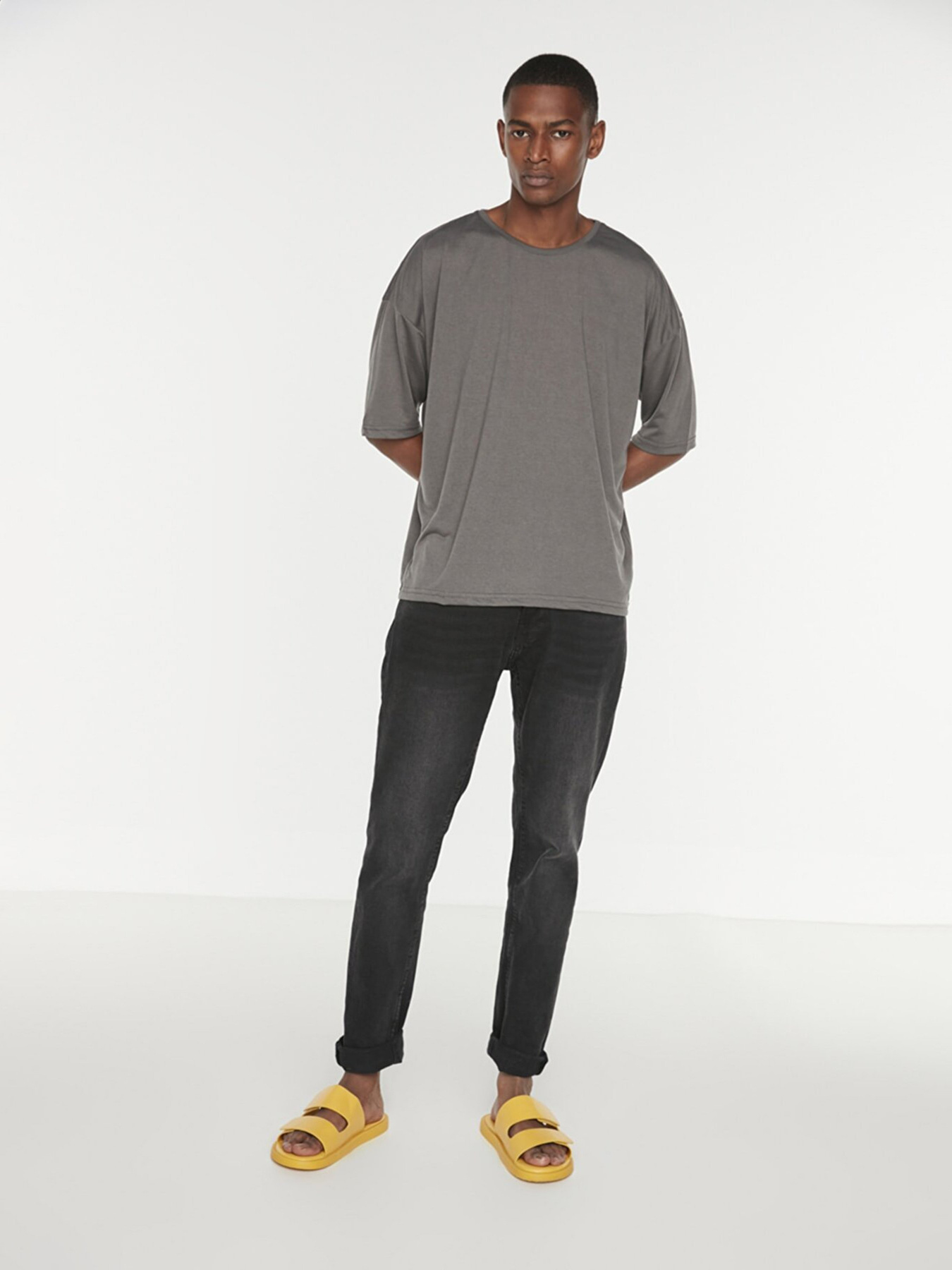 Футболка Trendyol модель TMNSS21TS0811/Fume Фото