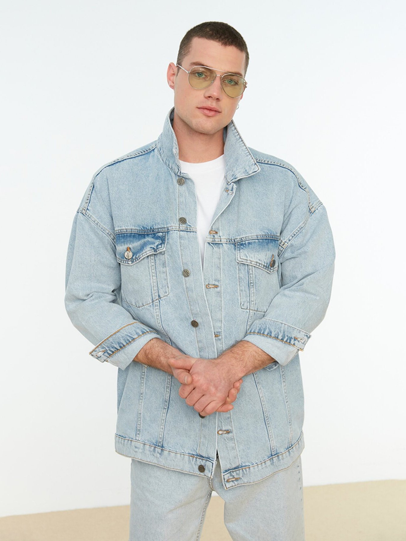 Джинсовая куртка Trendyol модель TMNSS22CE0160/Mavi Фото