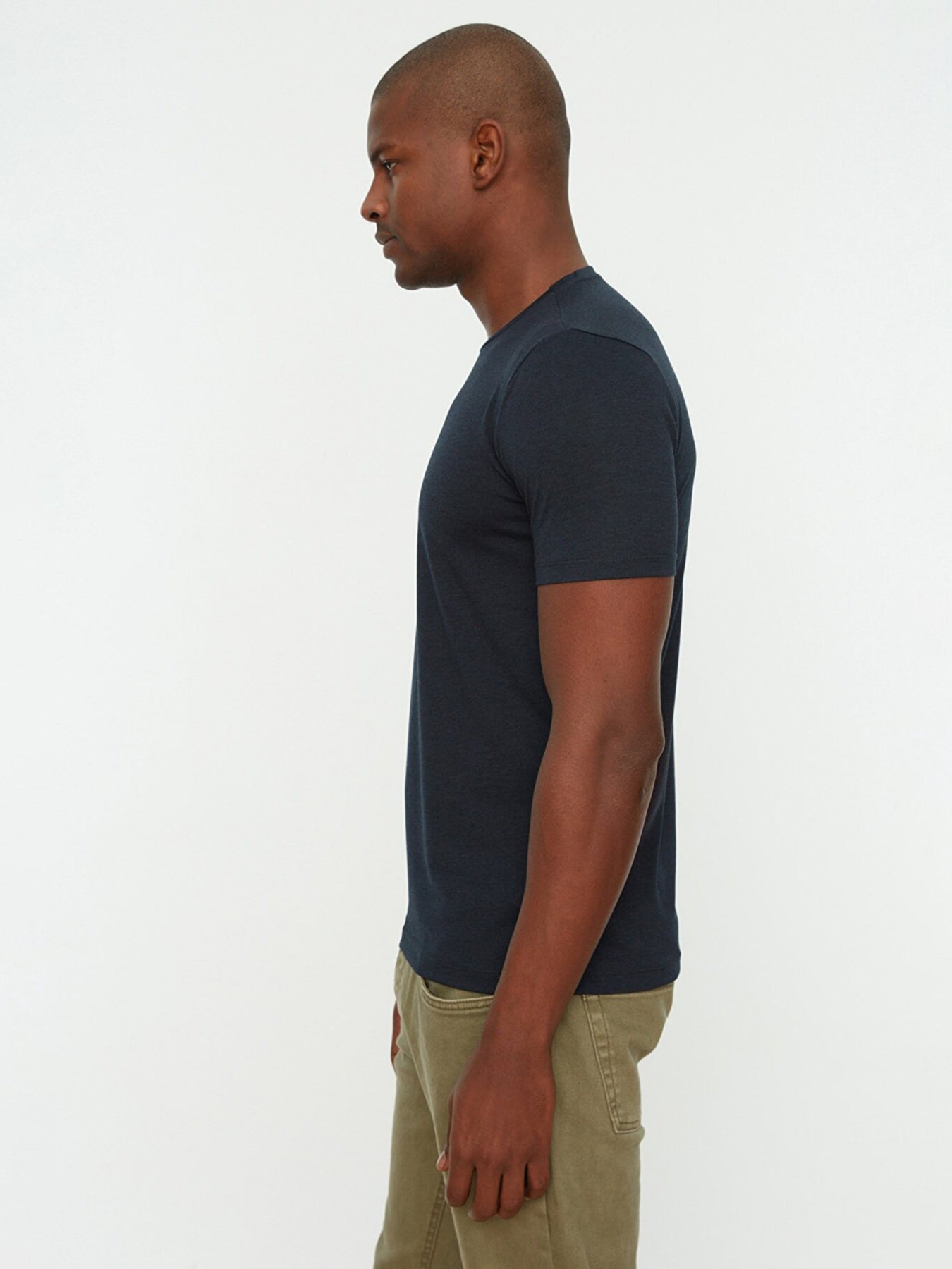 Футболка Trendyol модель TMNSS22TS0270/Lacivert Фото