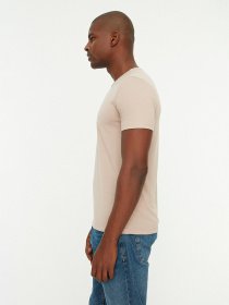 Футболка Trendyol модель TMNSS22TS0270/Tas Фото