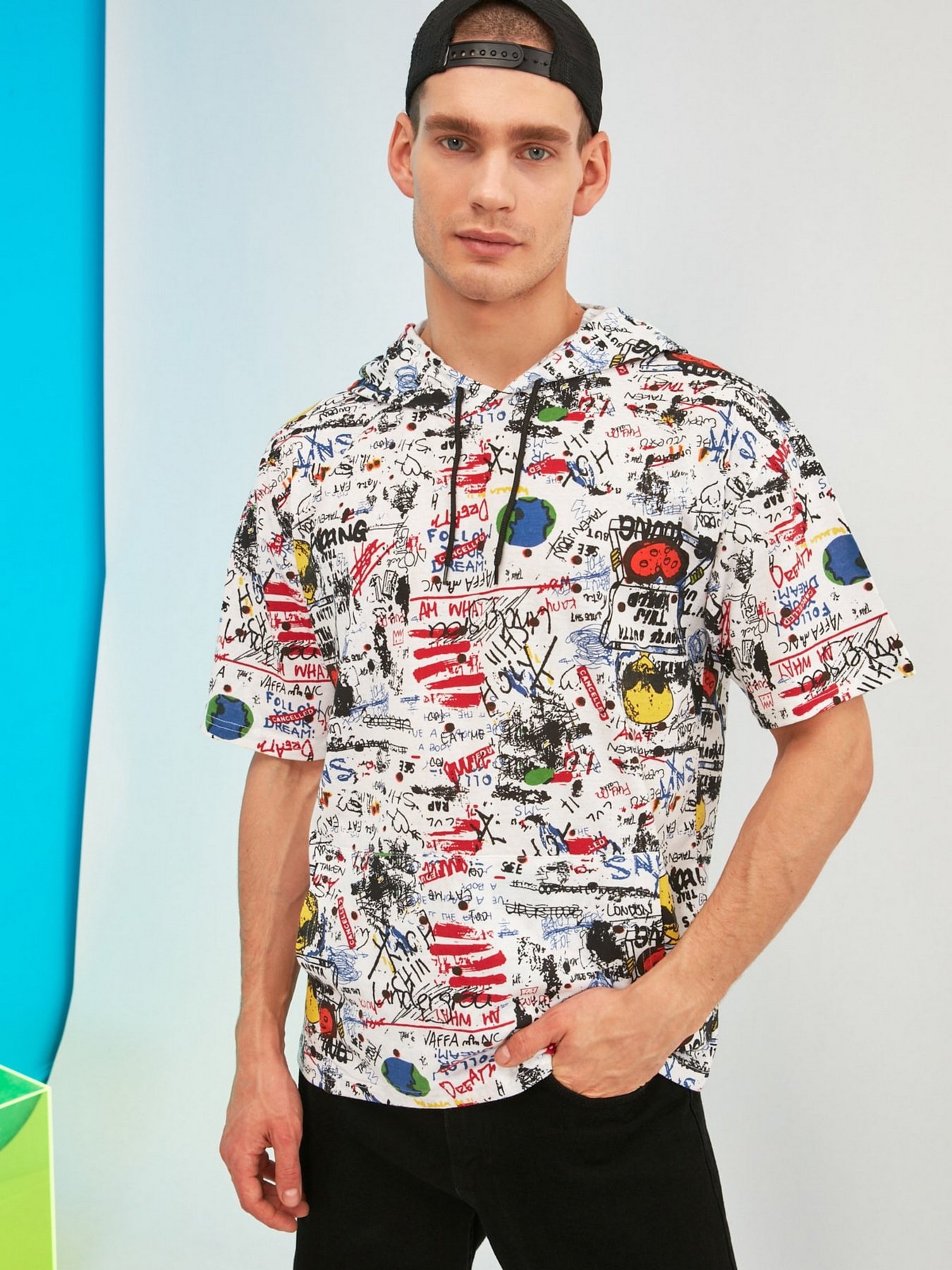 Футболки и поло Trendyol модель TMNSS21TS1199/Beyaz Футболки и поло Trendyol модель TMNSS21TS1199/Beyaz Фото