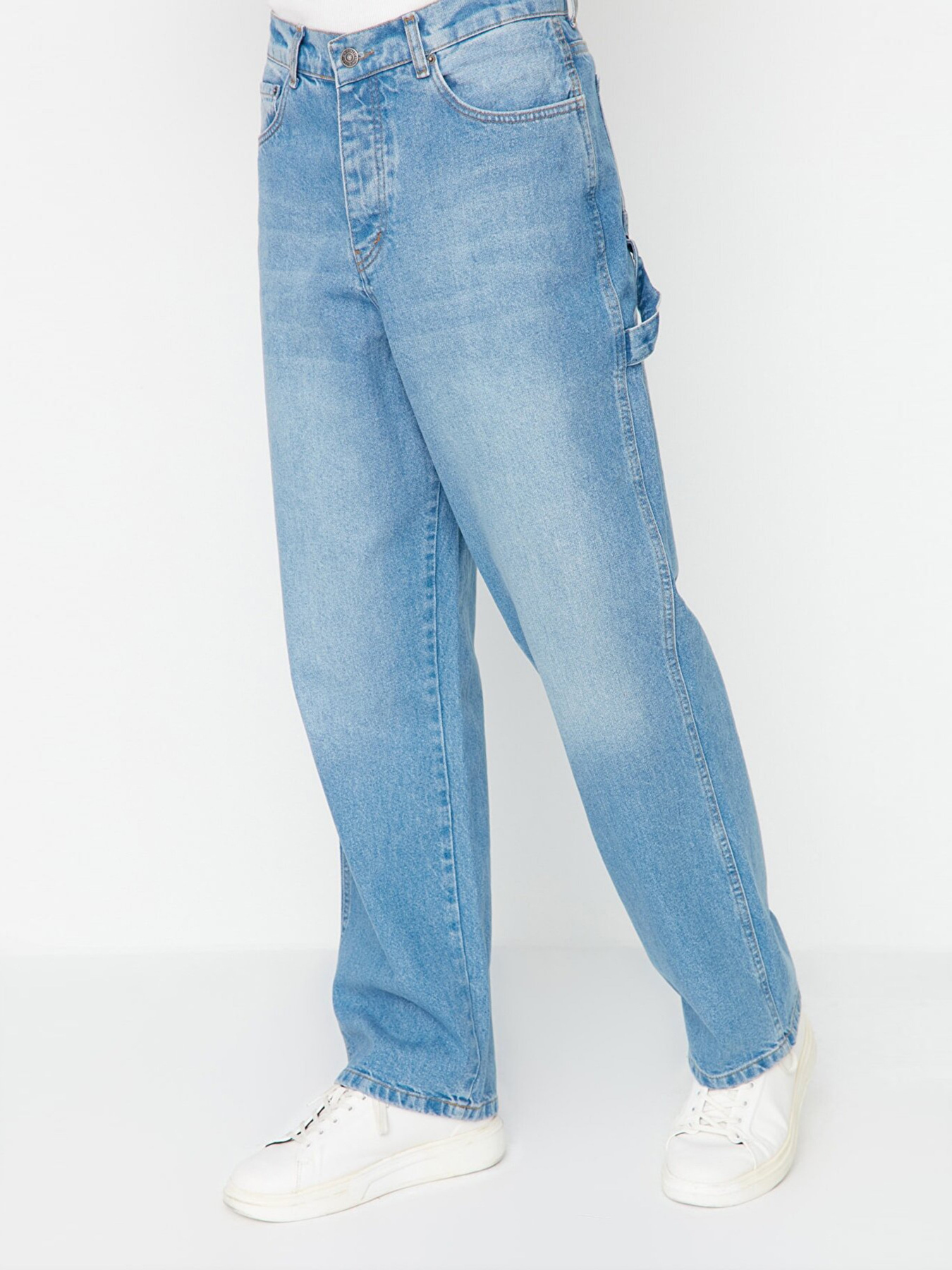 Прямі джинси Trendyol модель TMNAW23JE00058/Mavi Фото