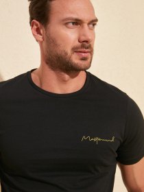 Футболки и поло Trendyol модель TMNSS20TS0083/Siyah Фото