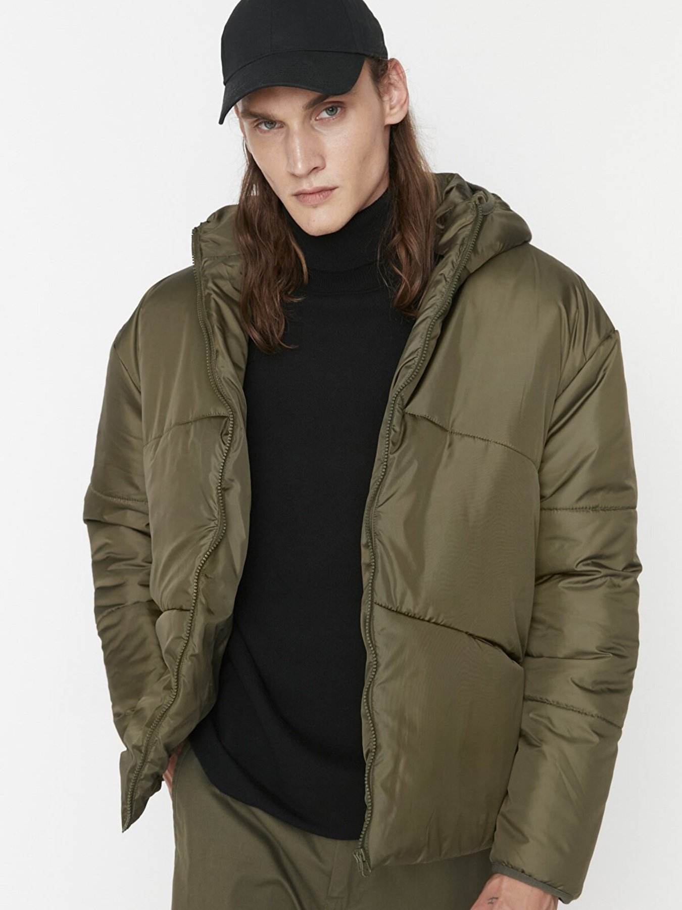 Зимова куртка Trendyol модель TMNAW23MO00002/Haki Фото