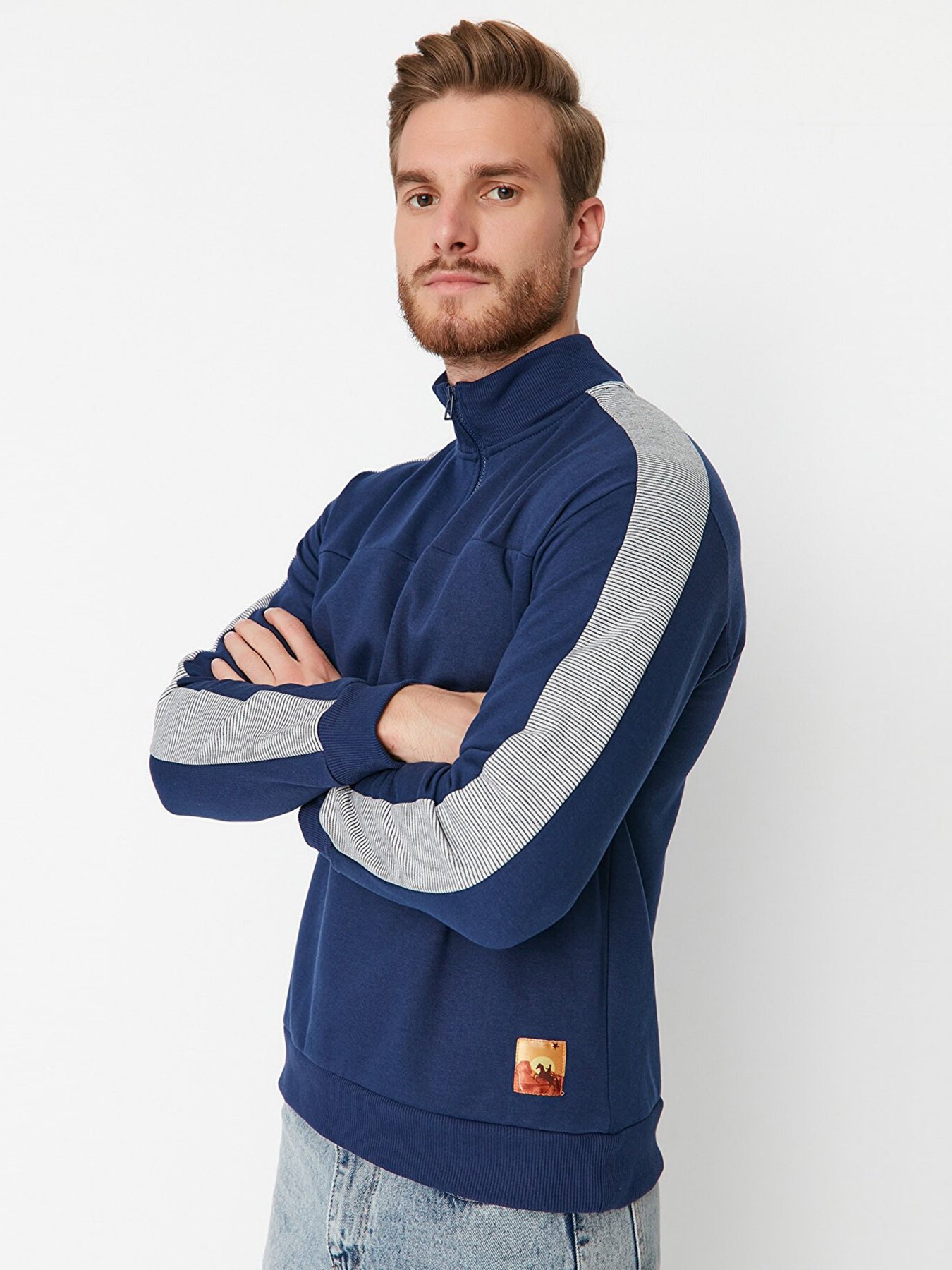 Кофта спортивная Trendyol модель TMNAW23SW00042/Lacivert Фото