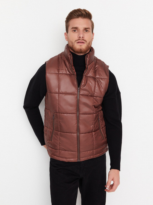 Жилет с утеплителем Trendyol модель TMNAW23YE00007/Kahverengi Фото