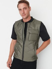 Утепленный жилет Trendyol модель TMNAW23YE00016/Yesil Фото