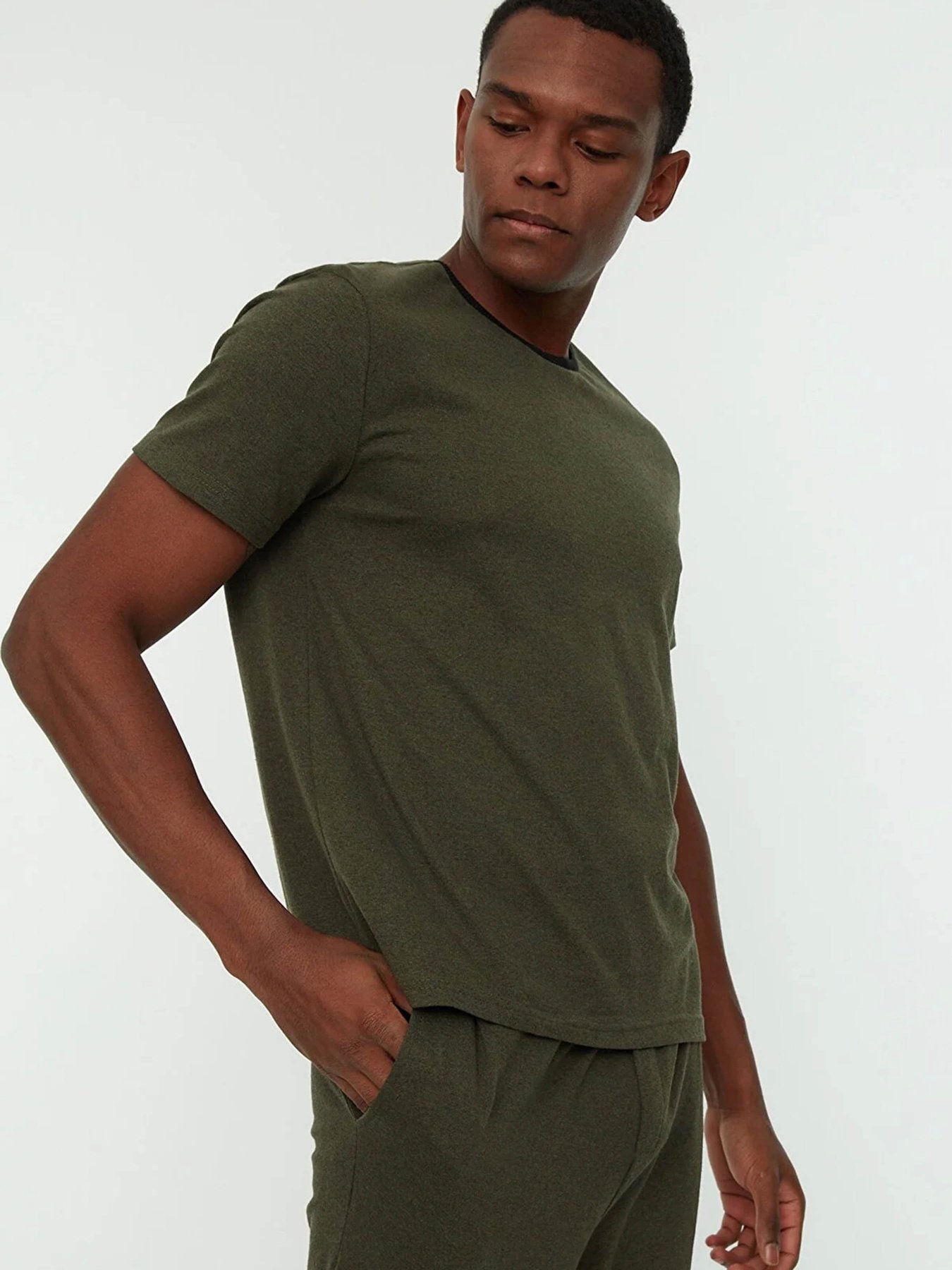 Піжама Trendyol модель THMAW21PT0366/Haki Фото