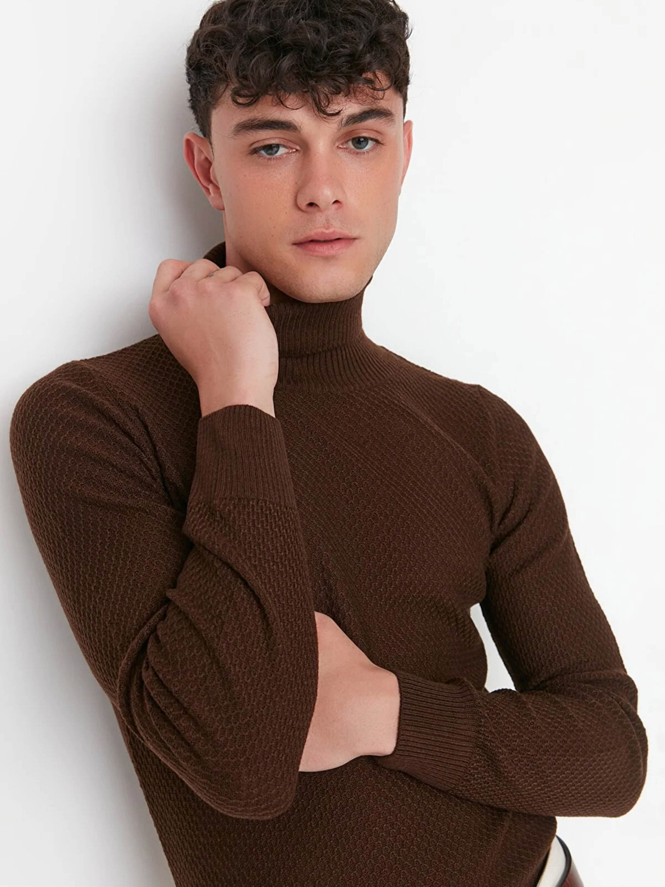 Водолазка Trendyol модель TMNAW21KZ0575/Kahverengi Фото