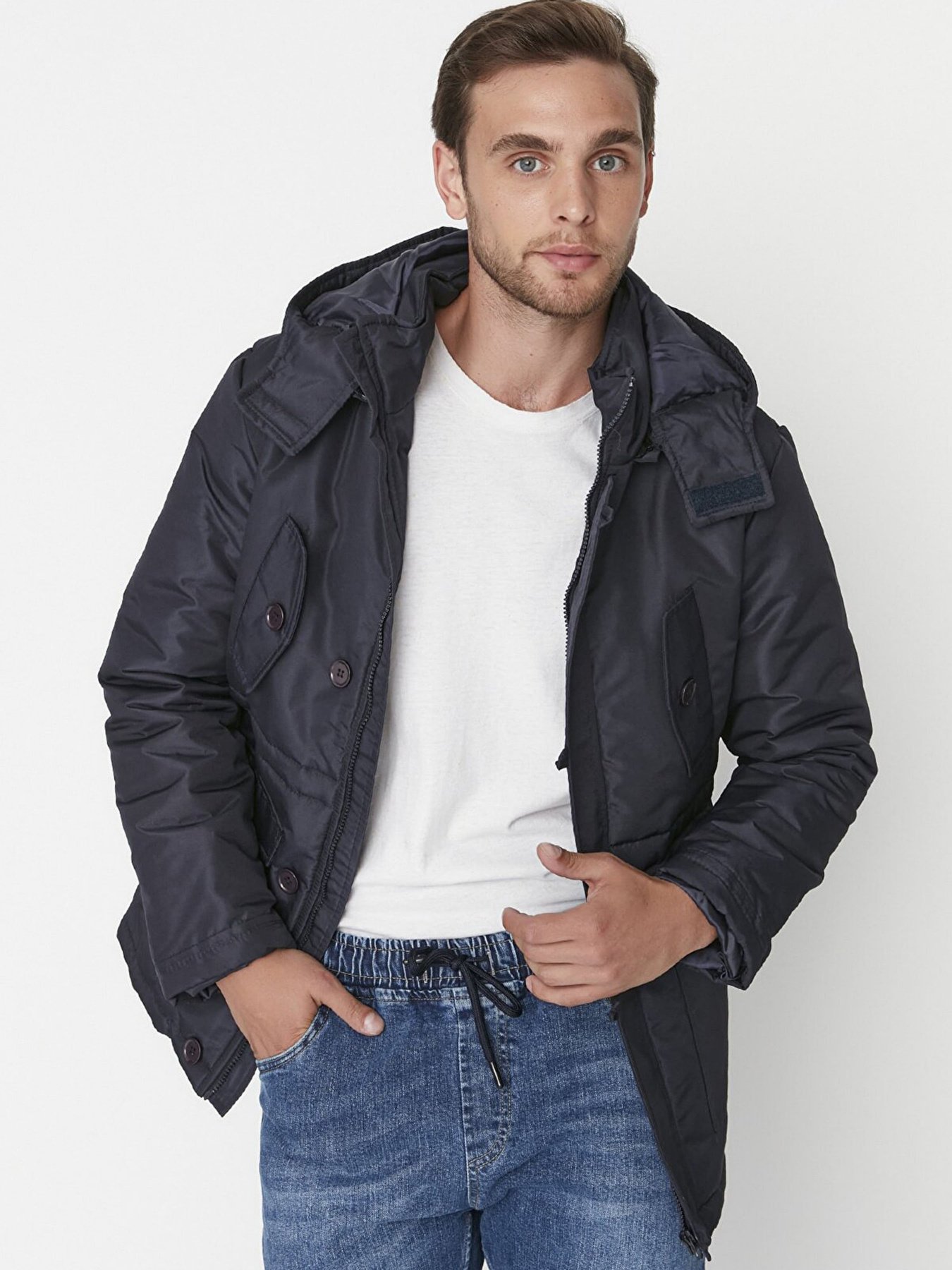 Демісезонна куртка Trendyol модель TMNAW22MO0120/Lacivert Фото