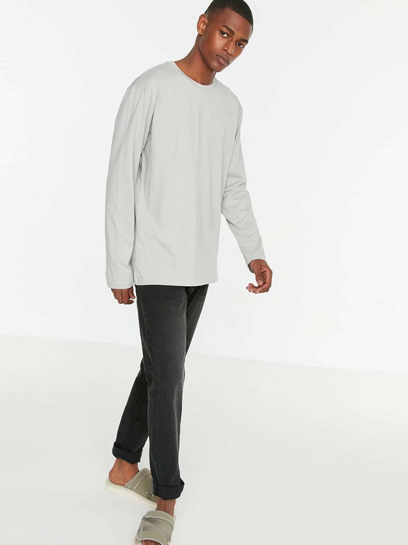 Футболка Trendyol модель TMNAW22TS0176/Gri Фото