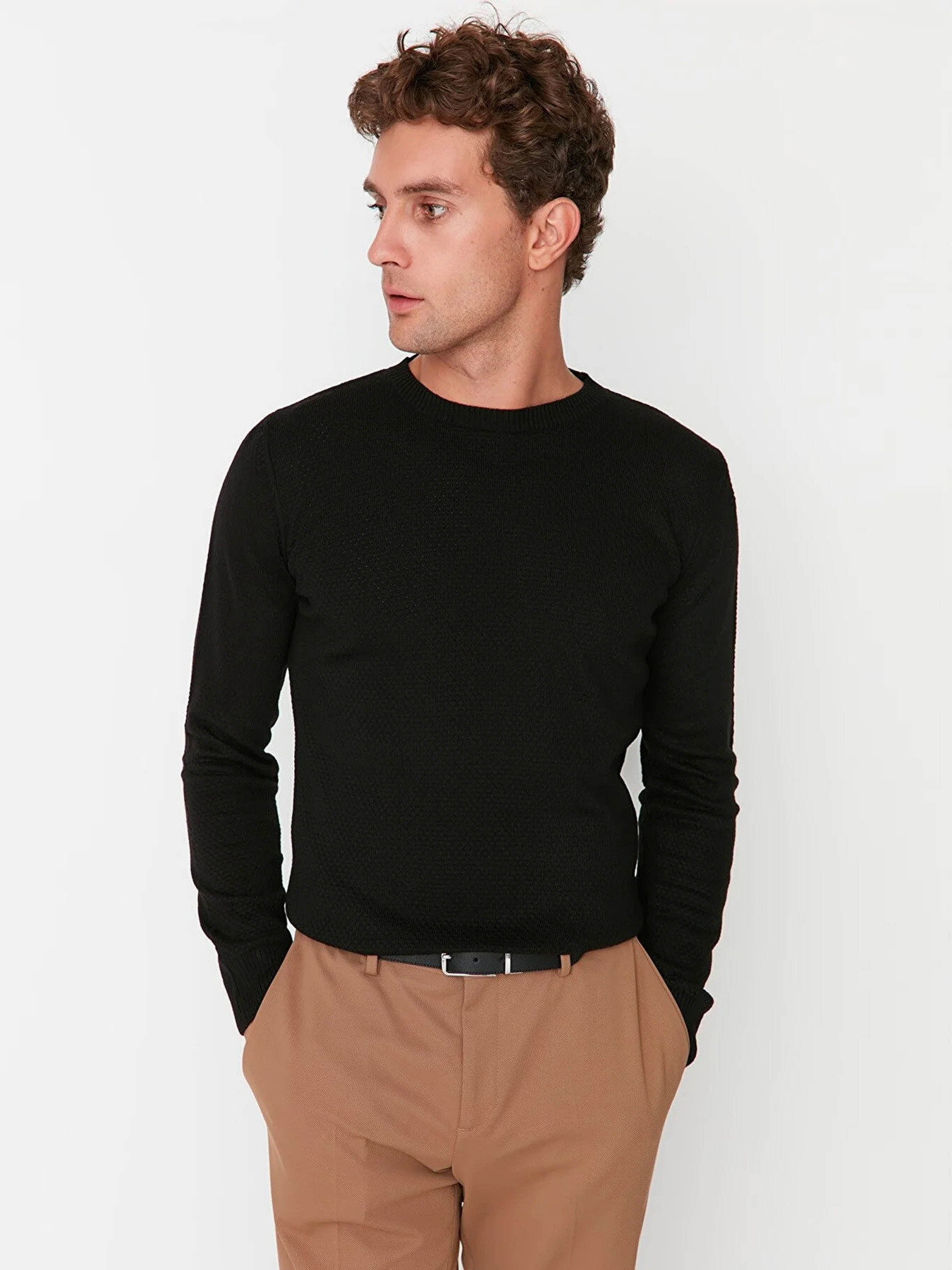 Джемпер Trendyol модель TMNAW23KZ00148/Siyah Фото