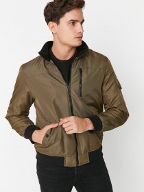 Демисезонная куртка Trendyol модель TMNAW23MO00051/Haki Фото