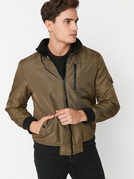 Демісезонна куртка Trendyol Модель TMNAW23MO00051/Haki Фото