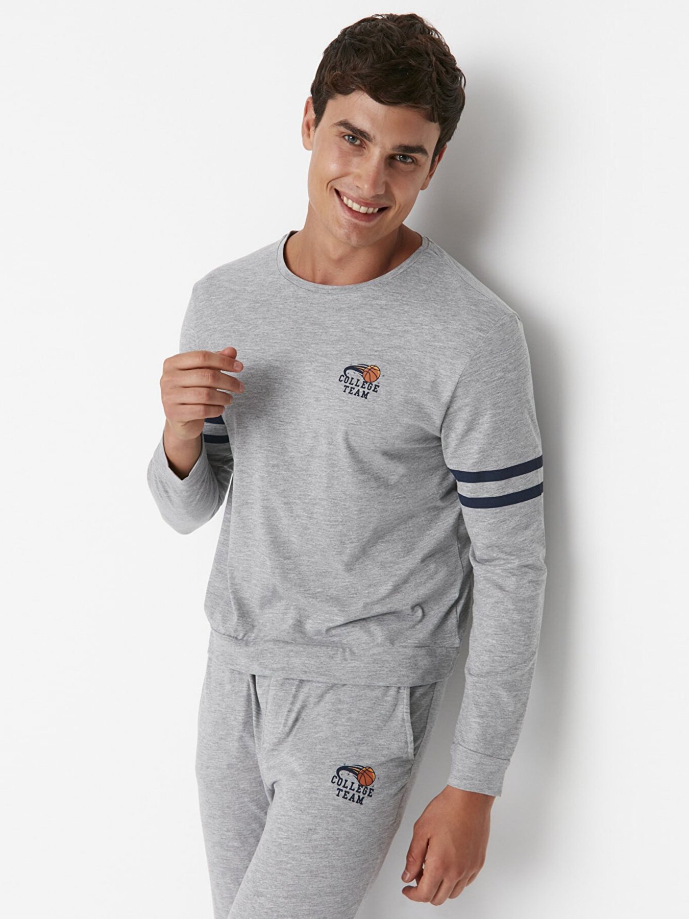 Піжама Trendyol модель TMNAW23PT00047/Gri Фото