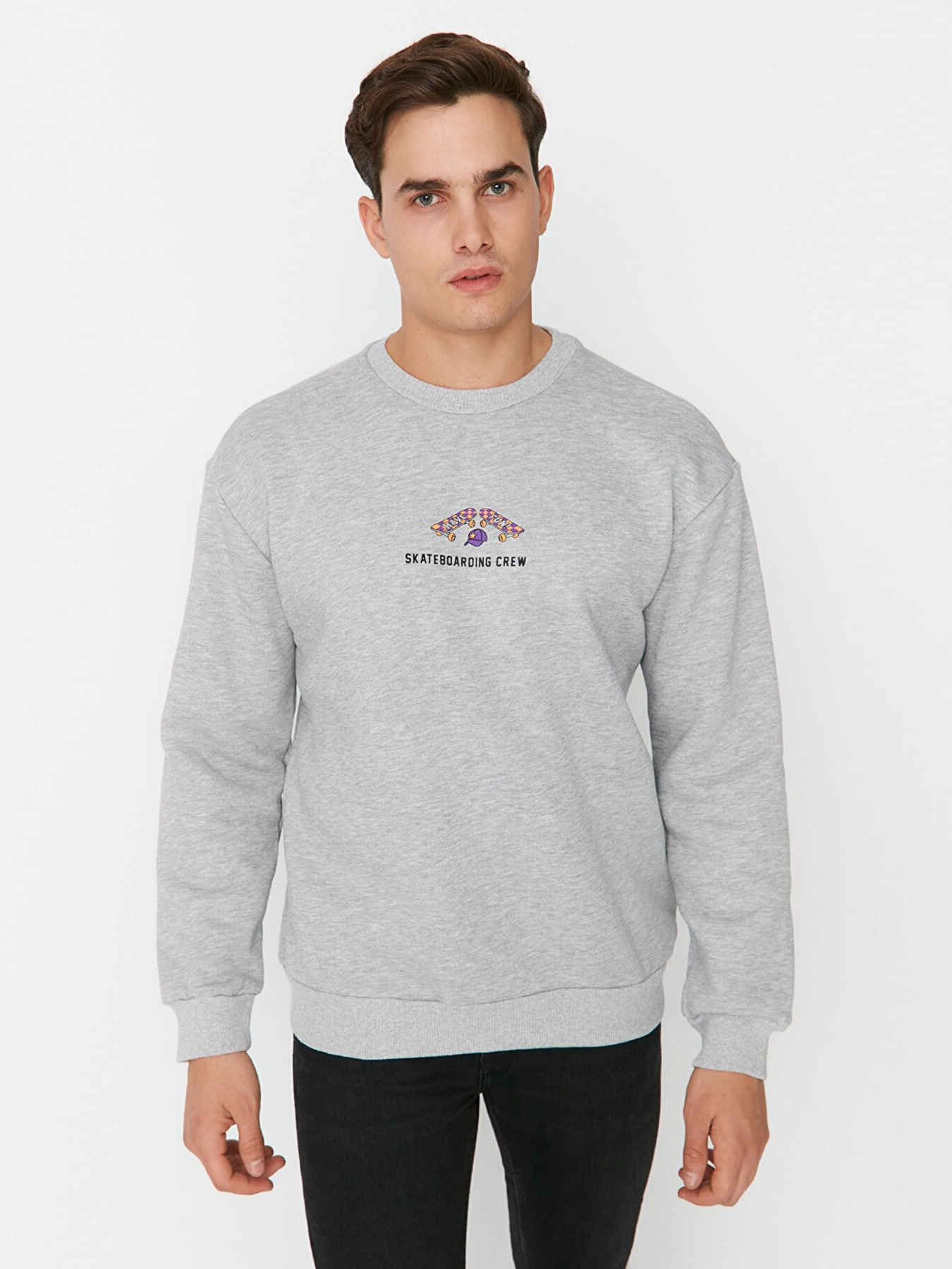 Свитшот Trendyol модель TMNAW23SW00479/Gri Фото