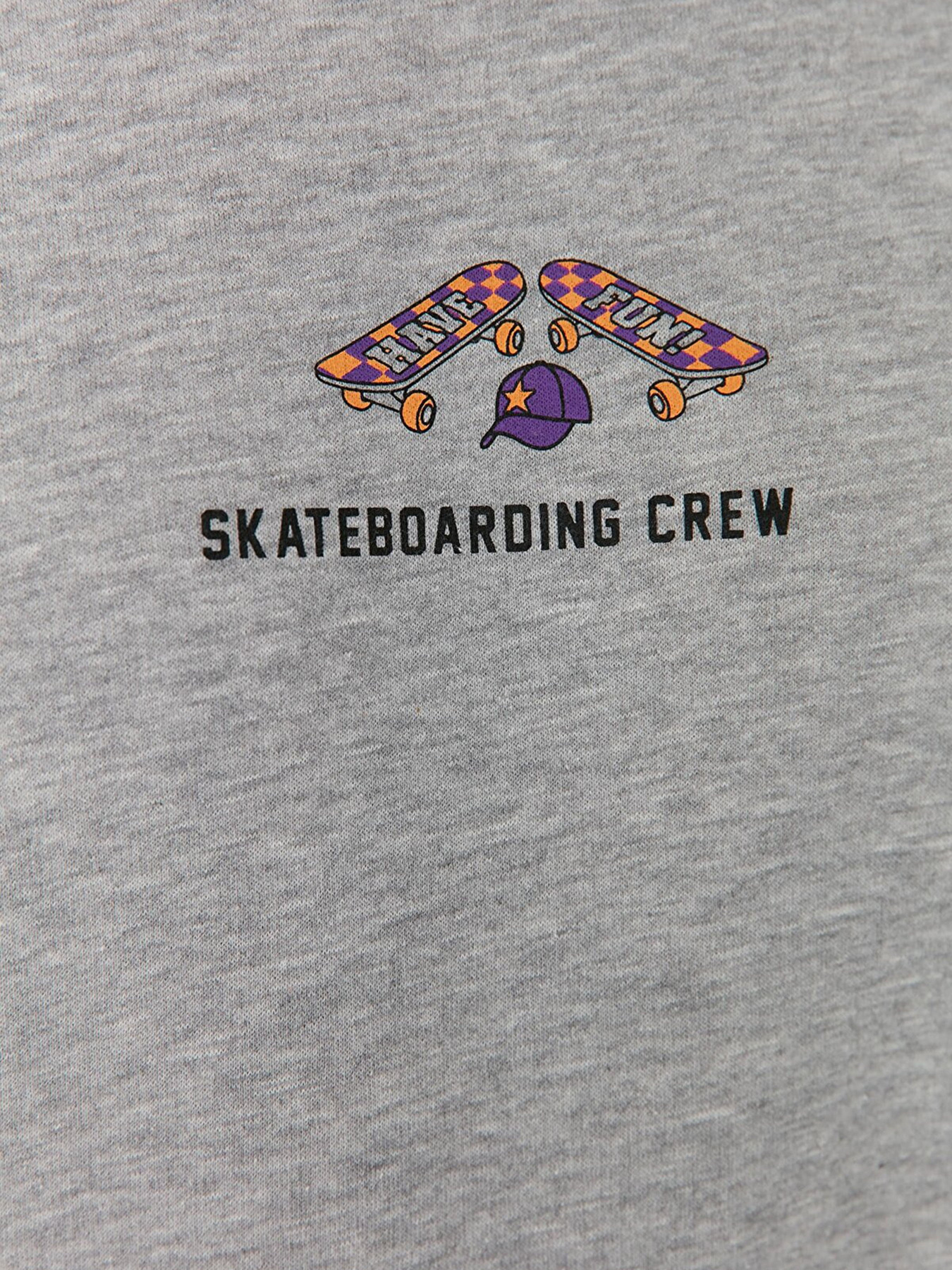 Свитшот Trendyol модель TMNAW23SW00479/Gri Фото